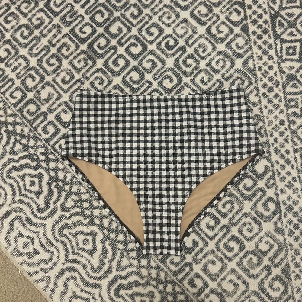 Old Navy Black and White Gingham Swim Bottom